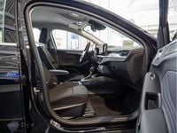 Neu Ford Focus Titanium 155 PS (114 kW) 2026 Schwarz Limousine