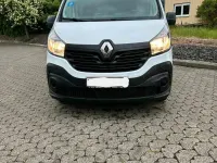 Gebraucht Renault Trafic 121 PS (88 kW) 2019 Weiß Van / Kleinbus