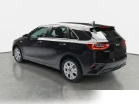 Usata Kia Ceed Comfort 101 CV (74 kW) 2024 Nero Utilitaria