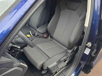 Gebraucht Audi Q3 Sportback Basis 150 PS (110 kW) 2024 Blau SUV