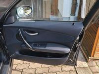 Gebraucht BMW 116 116 PS (85 kW) 2009 Schwarz Kleinwagen