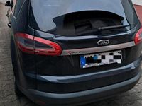 Gebraucht Ford S-MAX 163 PS (119 kW) 2014 Schwarz Van / Kleinbus