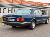 Usata Mercedes E500 231 CV (169 kW) 1984 Blu Berlina
