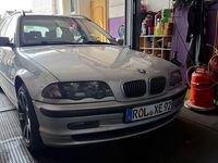 Gebraucht BMW 330 184 PS (135 kW) 2000 Silber Kombi