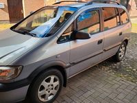Gebraucht Opel Zafira 125 PS (91 kW) 2001 Silber Van / Kleinbus