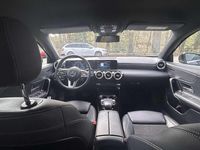 Gebraucht Mercedes A180 Progressive 136 PS (100 kW) 2019 Schwarz Limousine