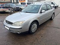 Gebraucht Ford Mondeo 145 PS (106 kW) 2001 Silber Limousine