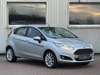 Gebraucht Ford Fiesta Titanium 125 PS (91 kW) 2017 Polarsilber metallic Limousine