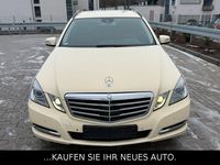 Gebraucht Mercedes E200 136 PS (100 kW) 2010 Beige Kombi