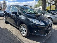 Gebraucht Ford Fiesta Titanium 101 PS (74 kW) 2014 Schwarz Kleinwagen