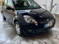 Gebraucht Ford Fiesta 80 PS (58 kW) 2007 Blau Kleinwagen
