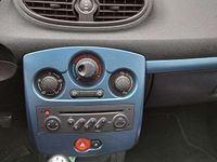 Gebraucht Renault Clio II Dynamique 75 PS (55 kW) 2008 Limousine