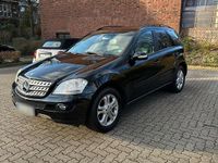Gebraucht Mercedes ML320 224 PS (164 kW) 2006 Schwarz SUV