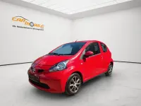 Gebraucht Toyota Aygo Cool 68 PS (50 kW) 2007 Rot Kleinwagen