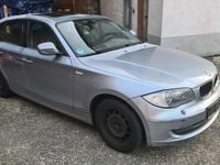 Gebraucht BMW 116 122 PS (89 kW) 2011 Grau Kleinwagen