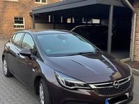 Gebraucht Opel Astra Edition 150 PS (110 kW) 2017 Braun Limousine