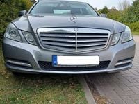 Second-hand Mercedes E300 Elegance 231 CP (169 kW) 2012 Argintiu Berlinǎ