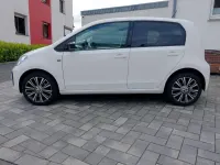 Usado VW up! Join 75 CV (55 kW) 2018 Blanco Utilitario