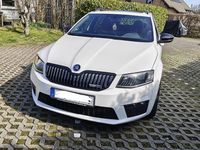 Gebraucht Skoda Octavia vRS 184 PS (135 kW) 2016 Weiß Kleinwagen