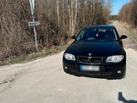 Gebraucht BMW 118 129 PS (94 kW) 2005 Schwarz Kleinwagen