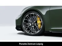 Neu Porsche 992 711 PS (522 kW) 2026 Farbe nach wahl schwarzolive Coupé