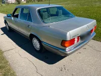 Gebraucht Mercedes 300 SE 190 PS (139 kW) 1986 Silber Limousine