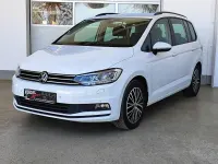 Gebraucht VW Touran Comfortline 122 PS (89 kW) 2022 Pure white Van / Kleinbus