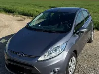 Usata Ford Fiesta Titanium 97 CV (71 kW) 2012 Grigio Berlina