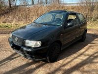 Gebraucht VW Polo 75 PS (55 kW) 1997 Schwarz Kleinwagen