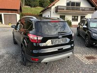 Gebraucht Ford Kuga Titanium 182 PS (133 kW) 2018 Schwarz SUV