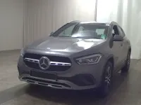 Gebraucht Mercedes GLA200 Progressive 163 PS (119 kW) 2022 Grau SUV