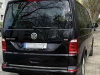 Używany VW T6 Highline 204 KM (150 kW) 2017 Czarny Van