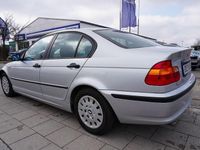Gebraucht BMW 318 143 PS (105 kW) 2001 Silber Limousine