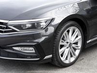 Gebraucht VW Passat Elegance 239 PS (175 kW) 2020 Grau Kombi