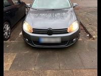 Gebraucht VW Golf VI 122 PS (89 kW) 2010 Grau Kleinwagen