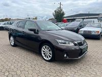 Gebraucht Lexus CT200h 99 PS (72 kW) 2011 Braun Kleinwagen
