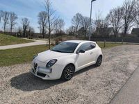 Gebraucht Alfa Romeo MiTo 69 PS (50 kW) 2015 Weiß Kleinwagen