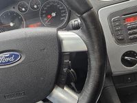 Gebraucht Ford Focus 100 PS (73 kW) 2007 Silber Kombi