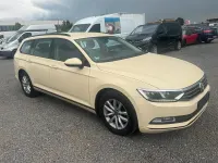 Usata VW Passat 150 CV (110 kW) 2018 Andere farben Station wagon