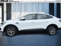 Gebraucht Renault Arkana Evolution 140 PS (102 kW) 2024 Weiss (weiß) SUV