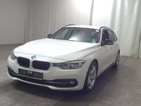Gebraucht BMW 330 Sport Line 252 PS (185 kW) 2019 Alpinweiss iii Kombi