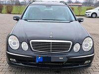 Gebraucht Mercedes E200 Avantgarde 163 PS (119 kW) 2005 Schwarz Kombi