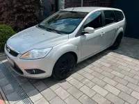 Gebraucht Ford Focus 109 PS (80 kW) 2010 Silber Kombi