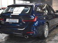 Gebraucht BMW 320 190 PS (139 kW) 2022 Blau Kombi