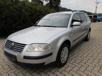 Gebraucht VW Passat 116 PS (85 kW) 2001 Silber Kombi