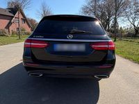Gebraucht Mercedes E220 Edition 194 PS (142 kW) 2019 Schwarz Kombi