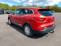 Używany Renault Kadjar Experience 131 KM (96 kW) 2015 Czerwony SUV
