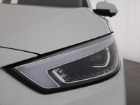 Gebraucht MG ZS Luxury 111 PS (81 kW) 2024 Weiß SUV