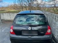 Gebraucht Renault Clio II 75 PS (55 kW) 2005 Schwarz Limousine