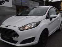 Gebraucht Ford Fiesta Trend 60 PS (44 kW) 2014 Weiß Kleinwagen